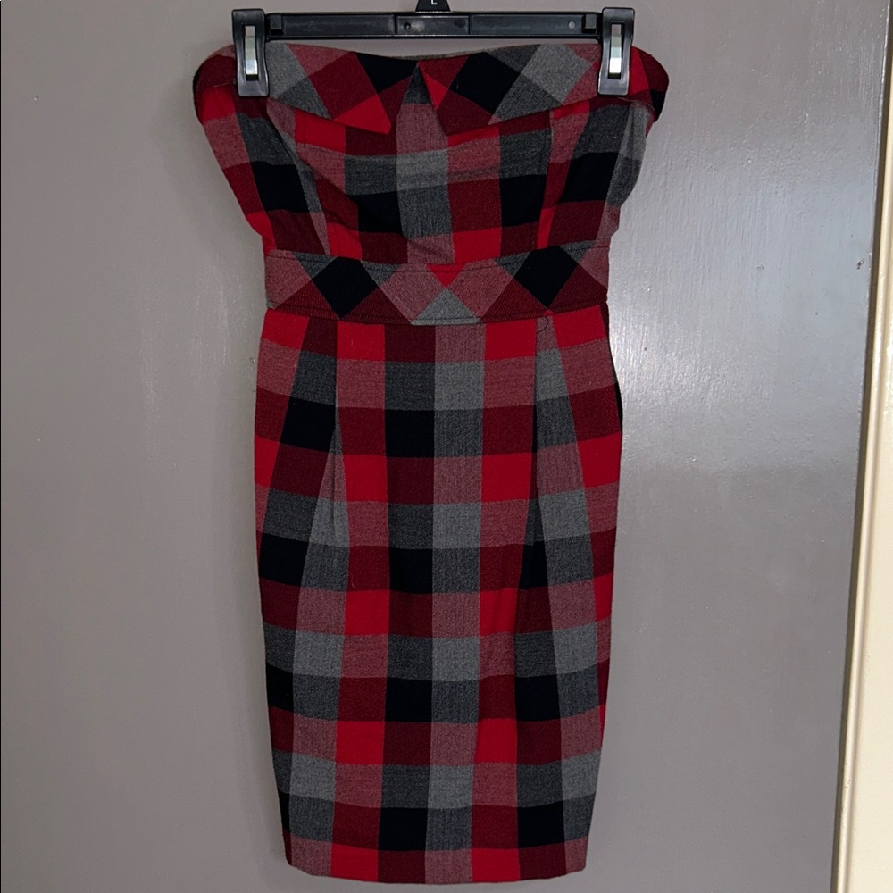 Twenty Strapless Red, Black & Gray Plaid Sheath Dress with Pockets Medium